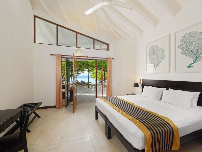 Embudu Village Resort