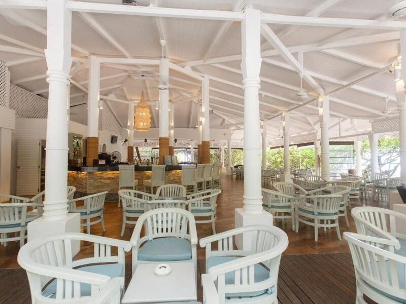 Embudu Village Resort