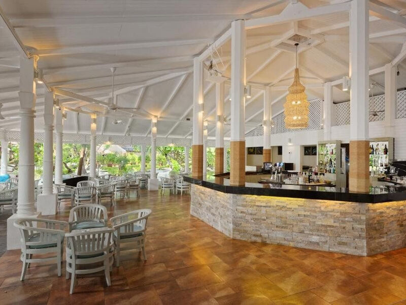 Embudu Village Resort