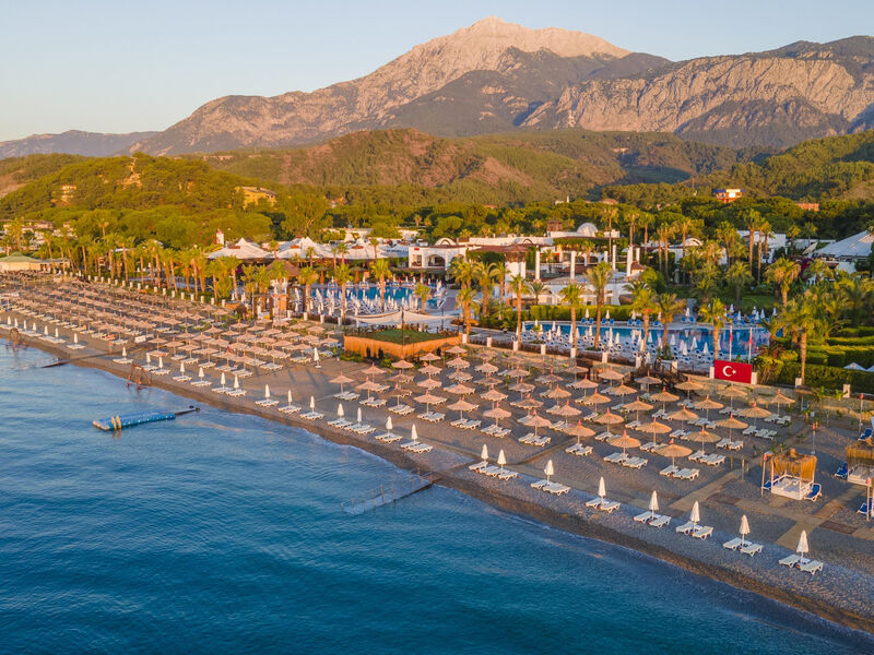 Emelda Sun Club