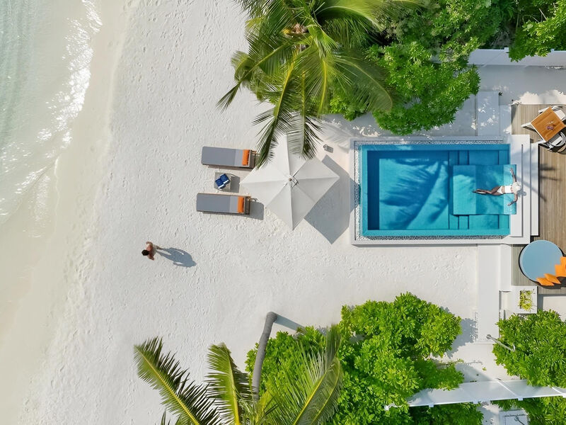 Emerald Faarufushi Resort & Spa