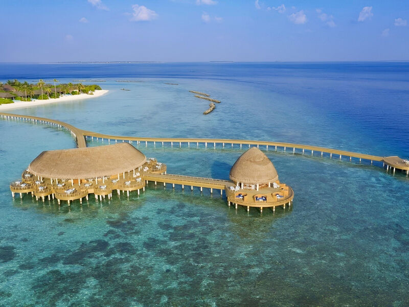 Emerald Faarufushi Resort & Spa