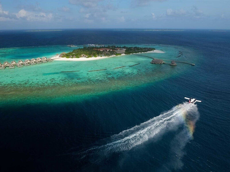 Emerald Faarufushi Resort And Spa