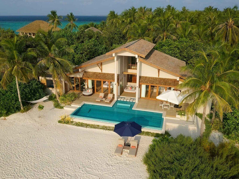 Emerald Faarufushi Resort And Spa