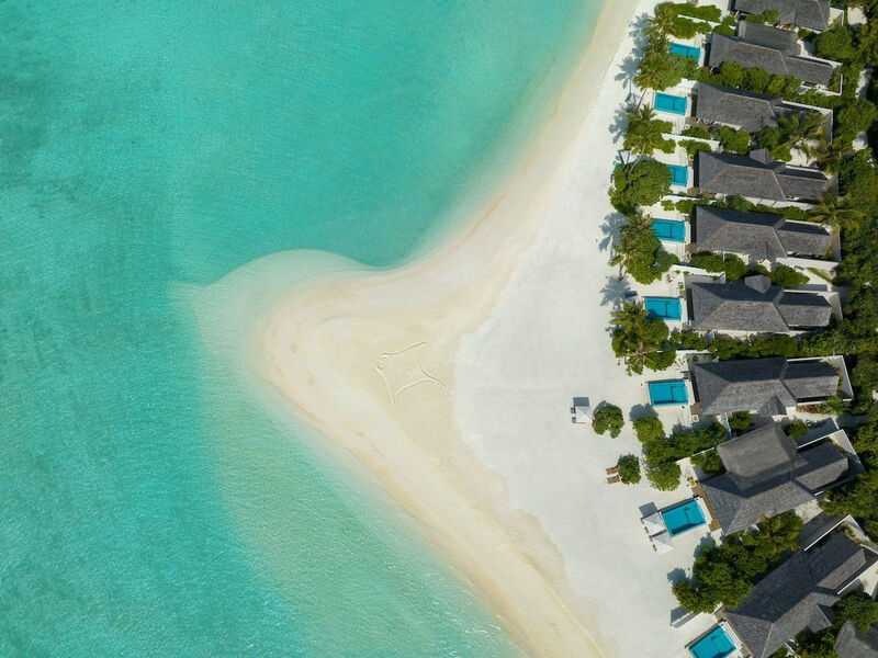 Emerald Faarufushi Resort And Spa
