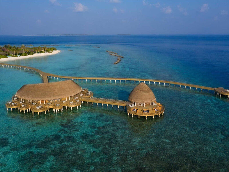 Emerald Faarufushi Resort And Spa