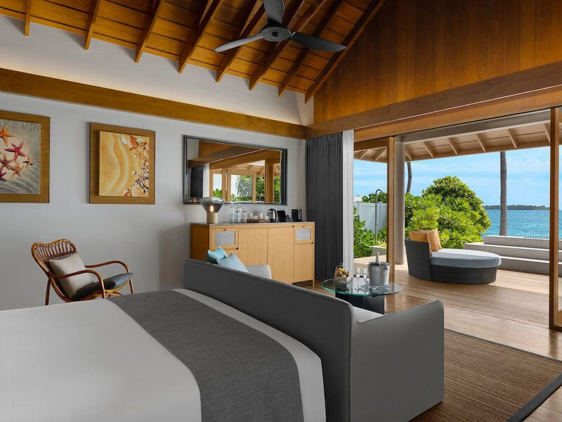 Emerald Faarufushi Resort And Spa