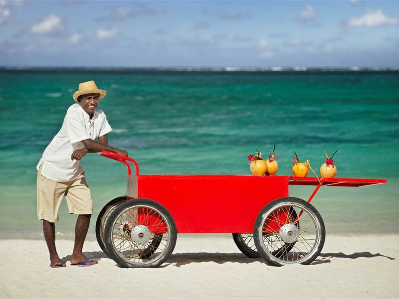 Emeraude Beach Attitude