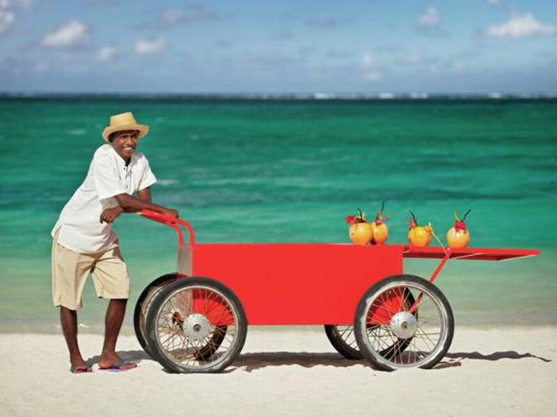 Emeraude Beach Attitude