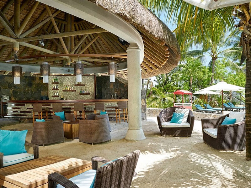 Emeraude Beach Attitude