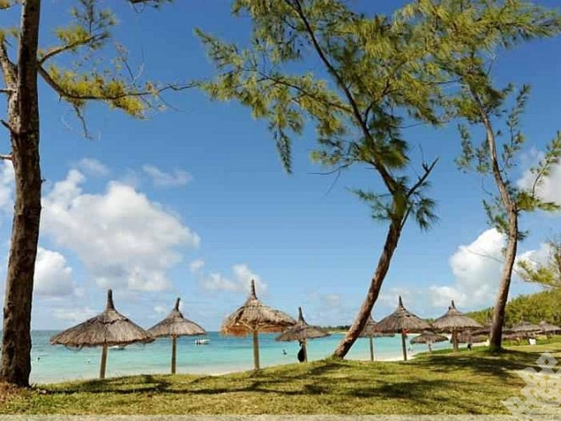 Emeraude Beach