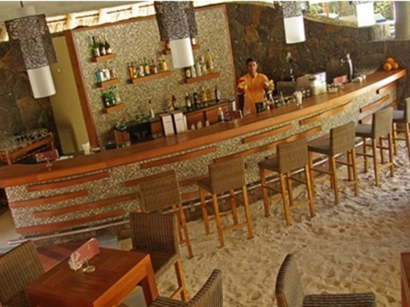 Emeraude Beach