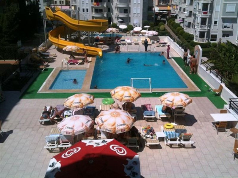 Emir Fosse Beach