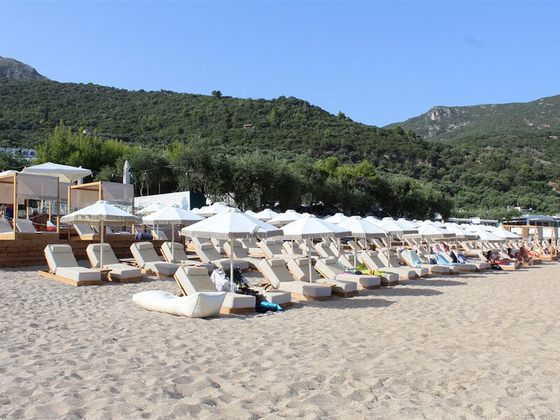 Enjoy Lichnos Bay Village