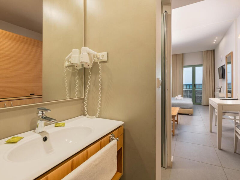 Erato Beach Hotel - Adults Only