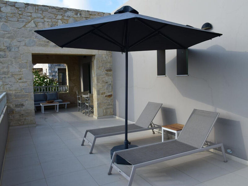 Erato Beach Hotel - Adults Only