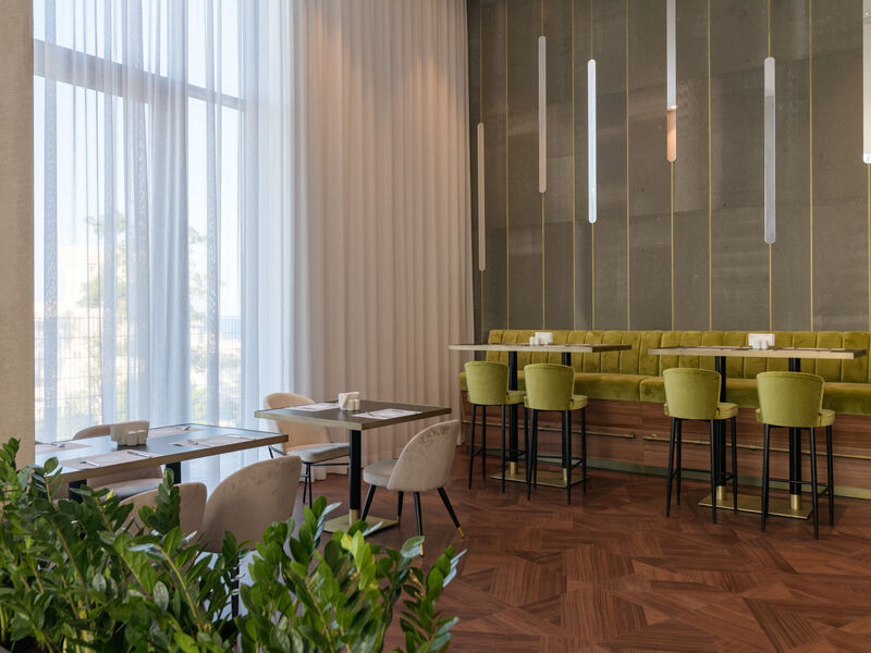 Esana Aquahouse