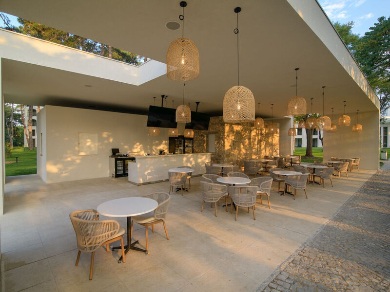 Esana Aquahouse