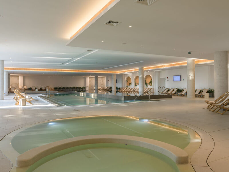 Esana Aquahouse