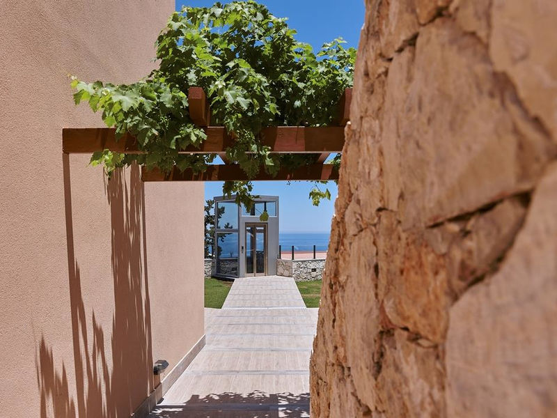 Esperides Villa & Spa