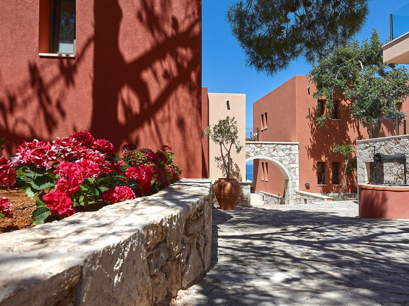 Esperides Villa & Spa