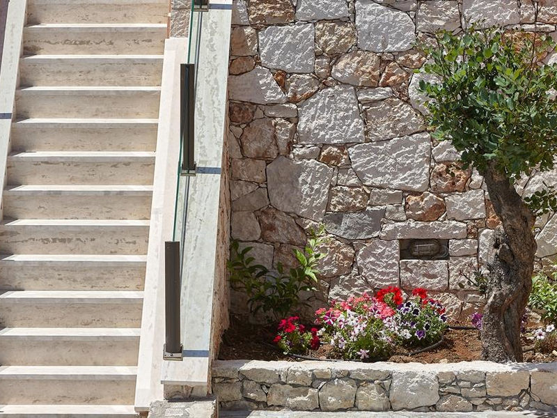 Esperides Villa & Spa
