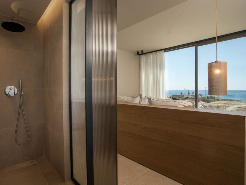 Este Elegant Suites & Villas