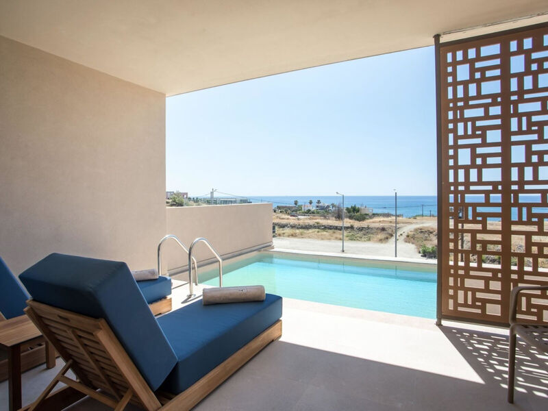 Este Elegant Suites & Villas