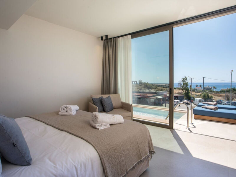 Este Elegant Suites & Villas