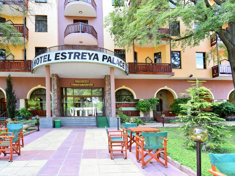 Estreya Palace