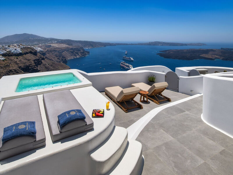 Eteoro Suites