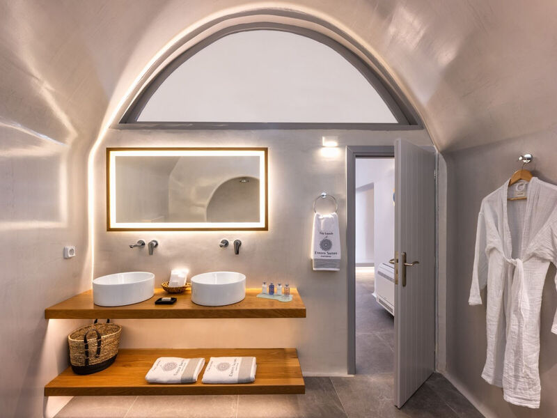 Eteoro Suites
