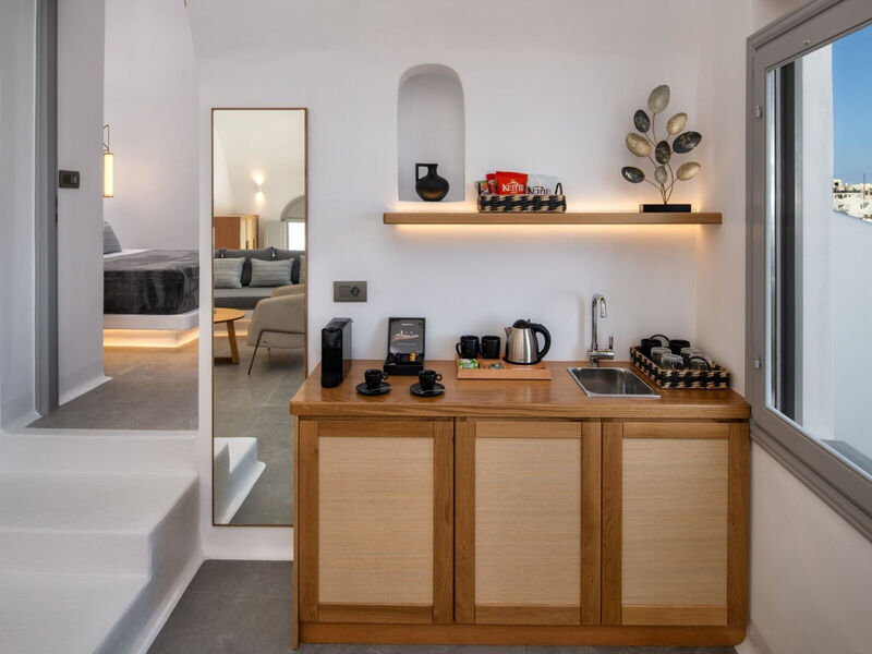 Eteoro Suites