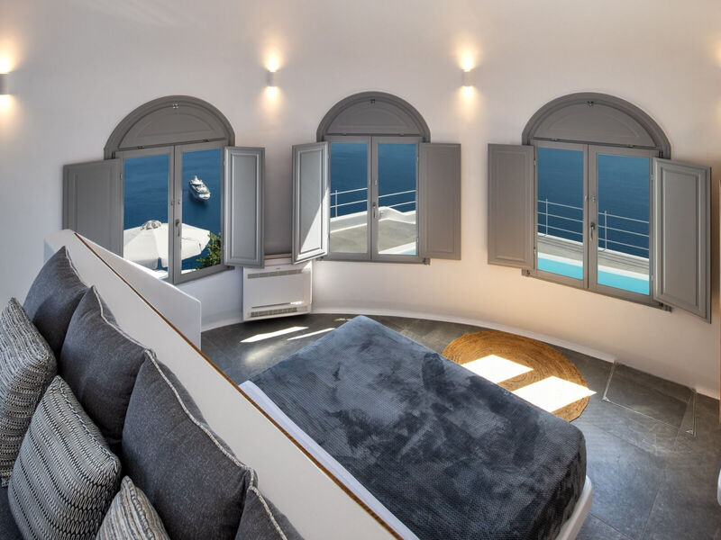 Eteoro Suites