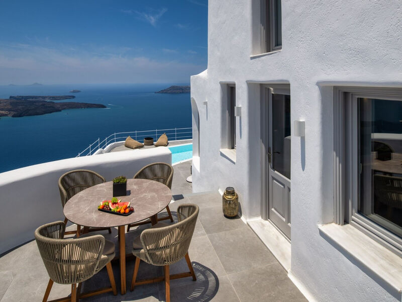 Eteoro Suites