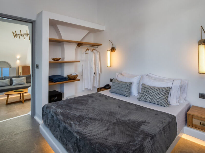 Eteoro Suites