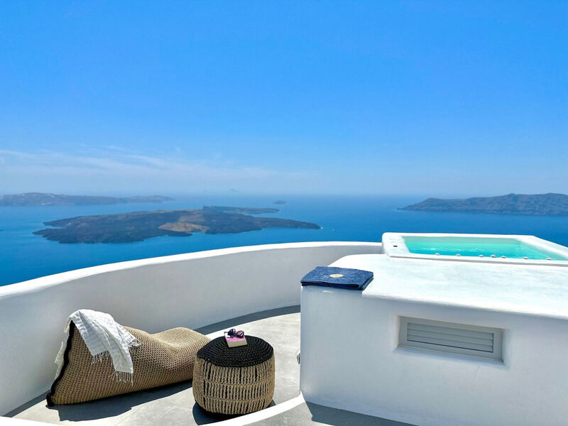 Eteoro Suites