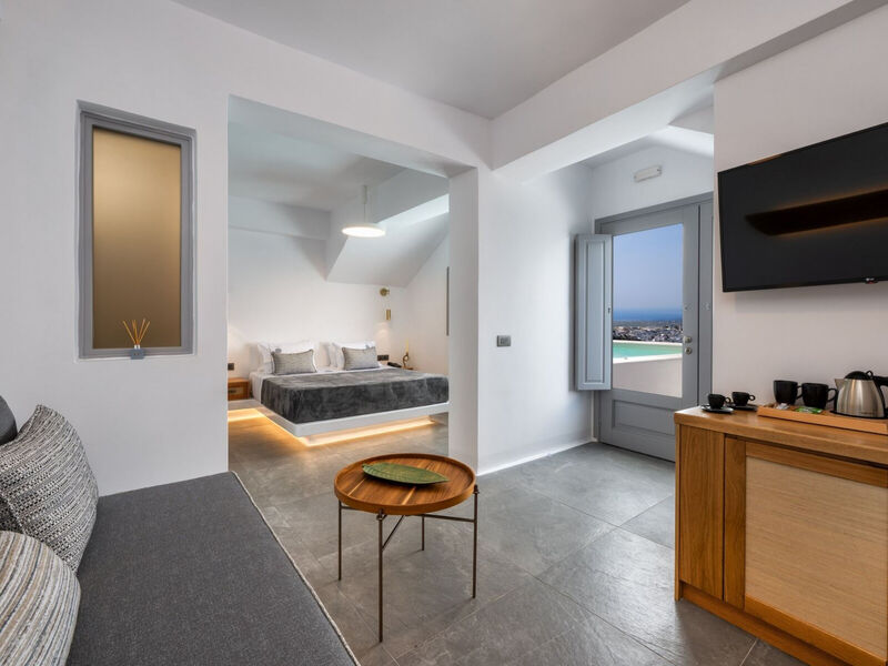 Eteoro Suites