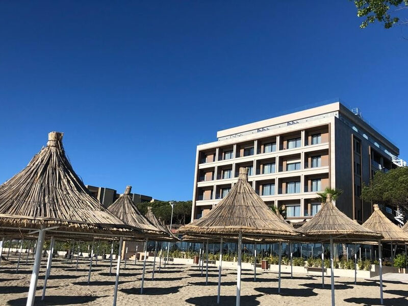 Eter Palace