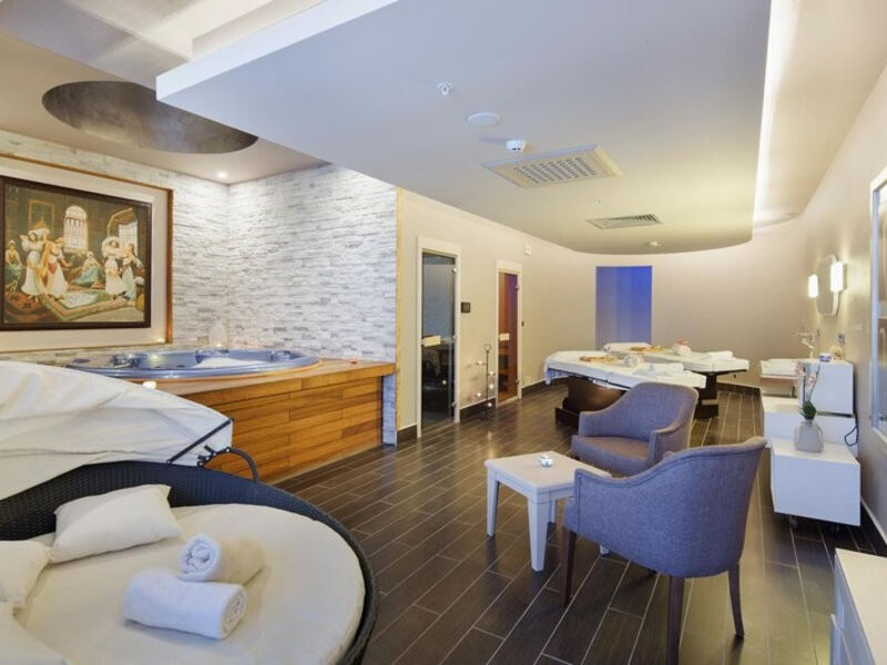 Euphoria Aegean Resort & Spa
