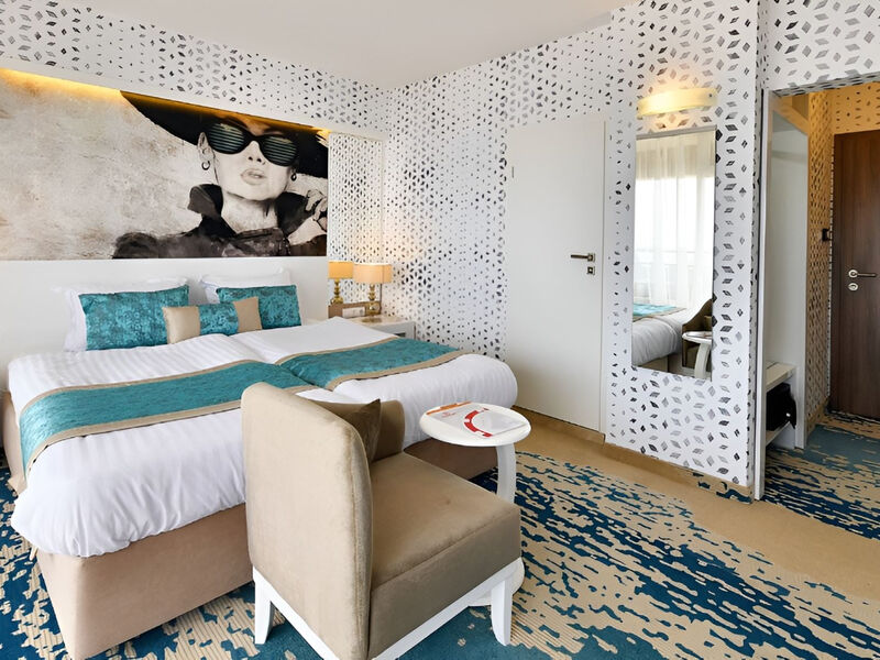 Europe Hotel & Casino