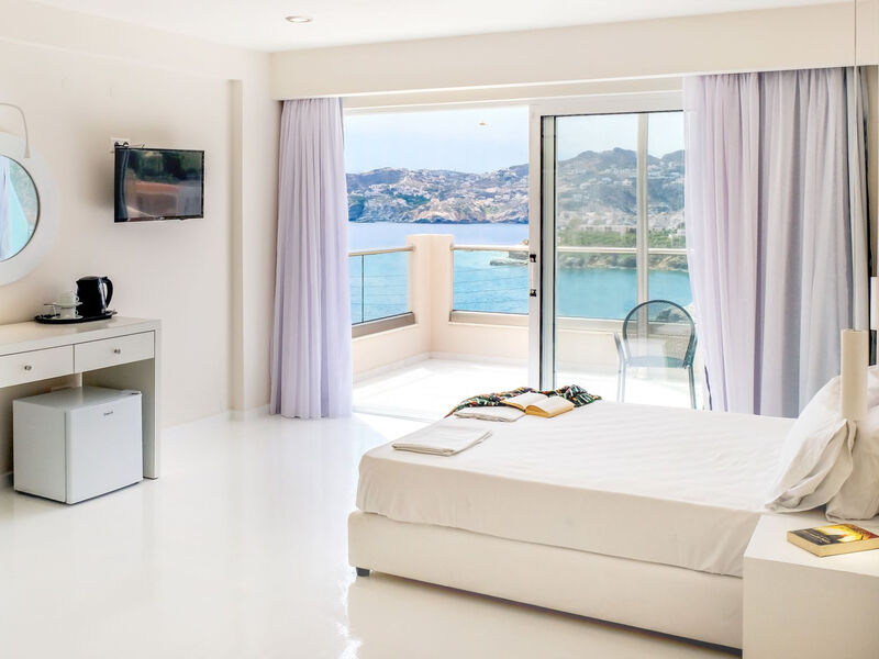 Eva Mare Hotel & Suites