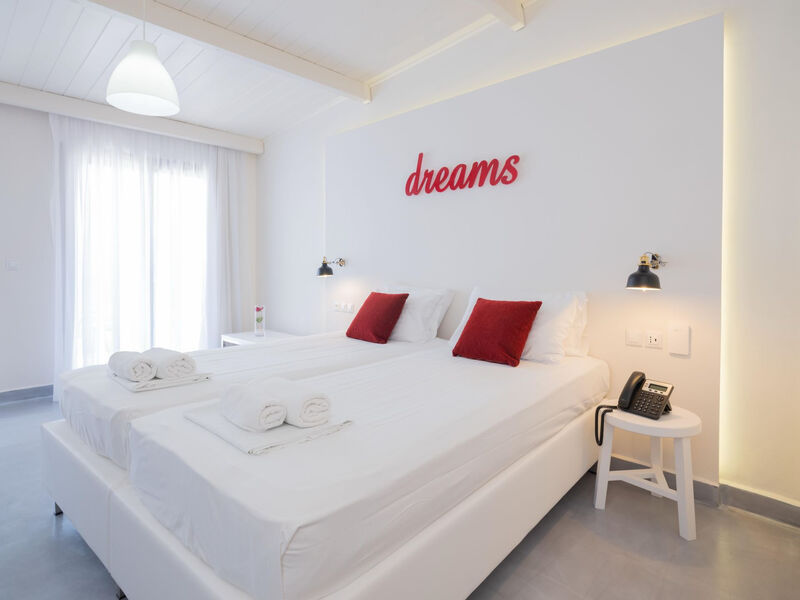 Eva Mare Hotel & Suites