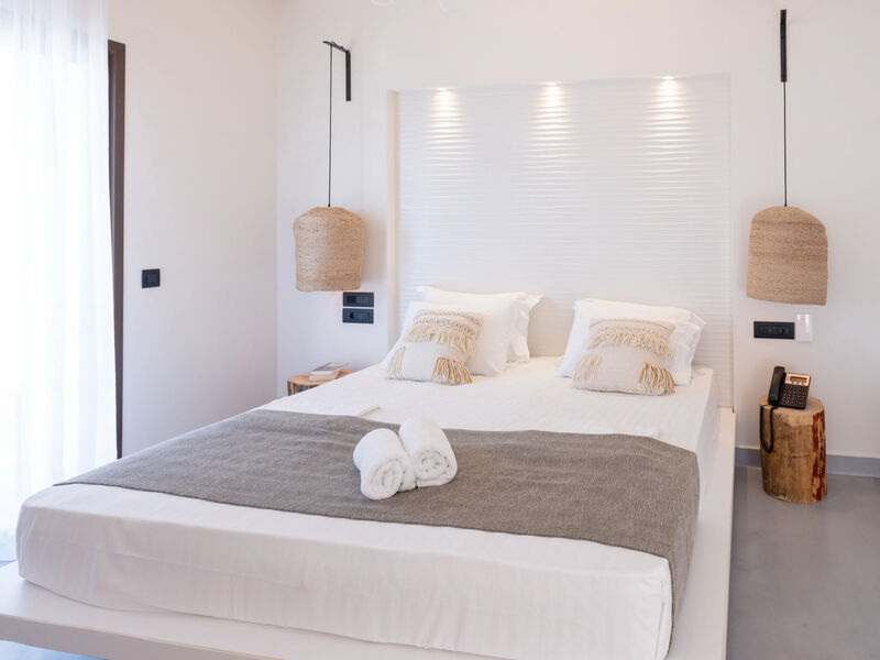 Eva Mare Hotel & Suites