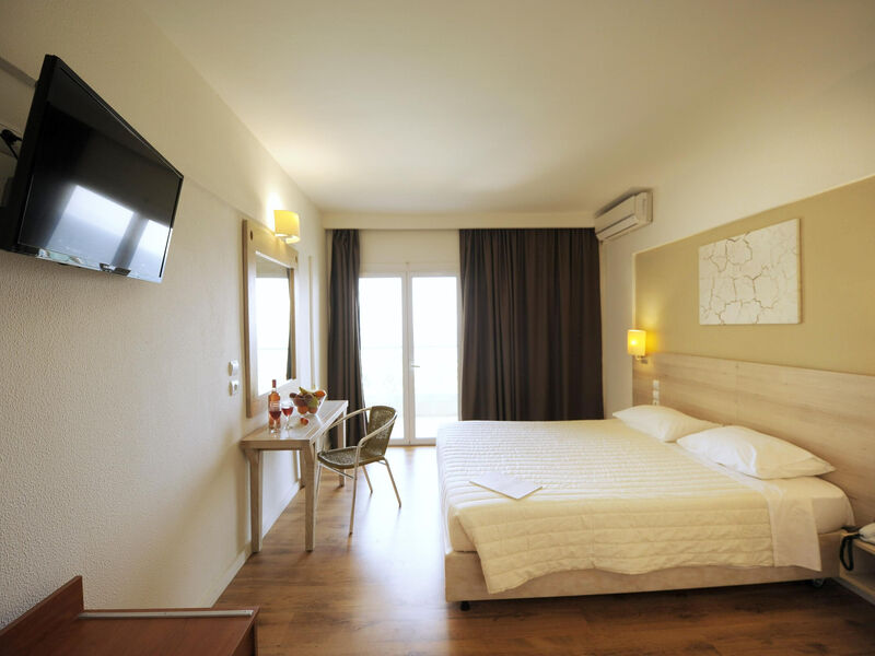 Evia Riviera