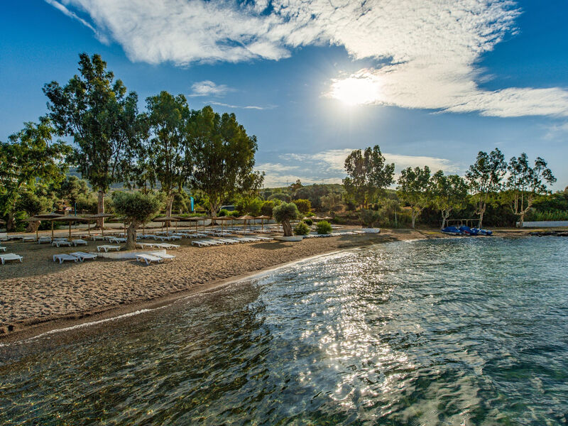 Evia Riviera