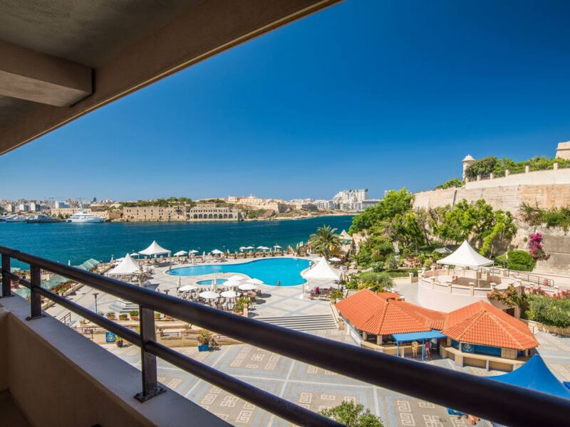 Grand Excelsior