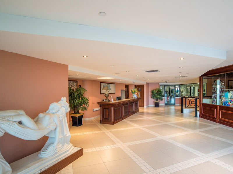 Grand Excelsior