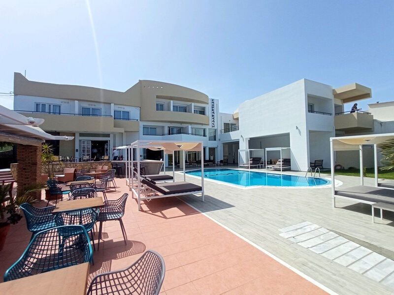 Faedra Beach Resort