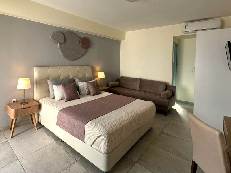 Faedra Beach Resort
